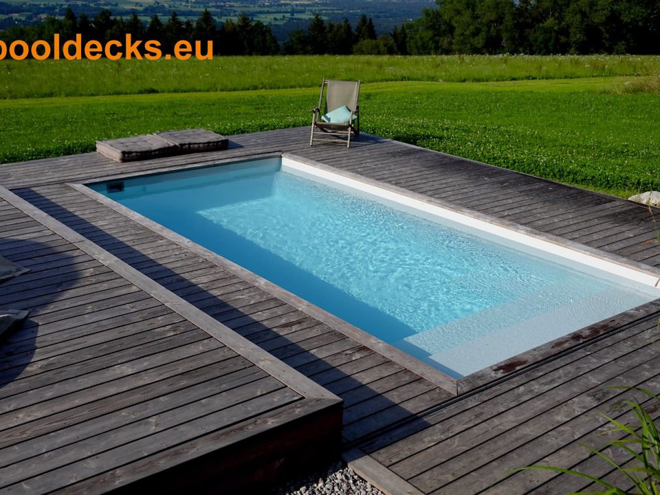 Begehbare Poolabdeckung von pooldecks.eu